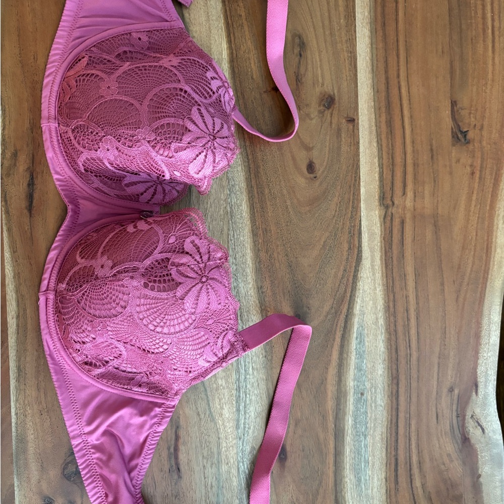 Pink Floral Lace Bra with Adjustable Straps